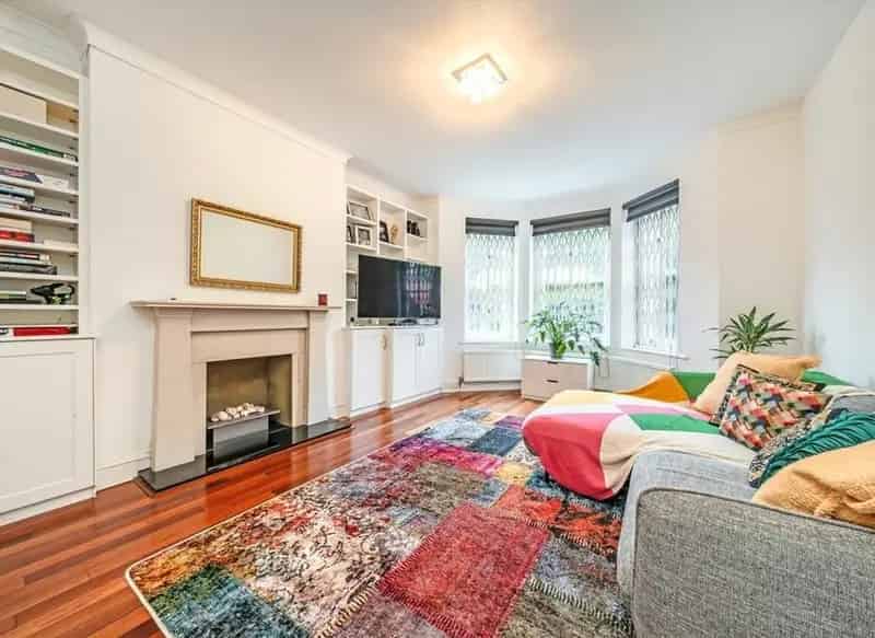 3 Double Bedroom Flat Maida Vale  Communal Gardens En-Suite