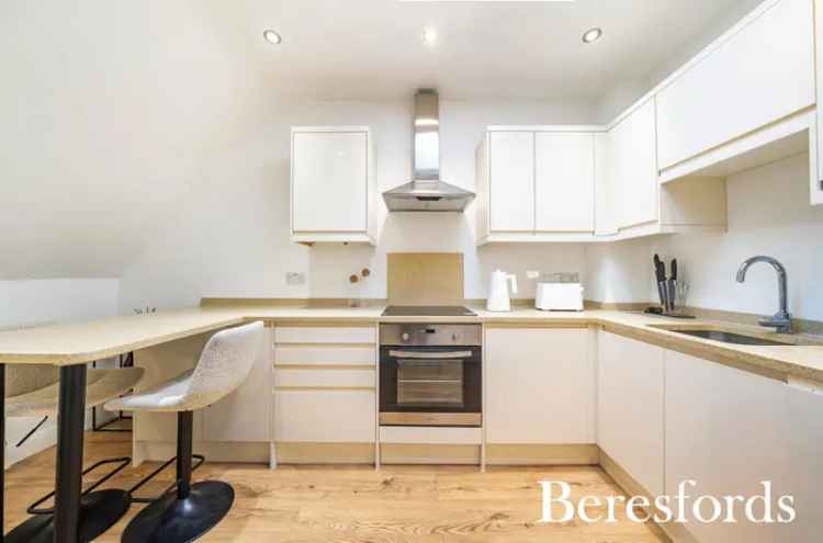2 Bedroom Apartment near West Horndon Station