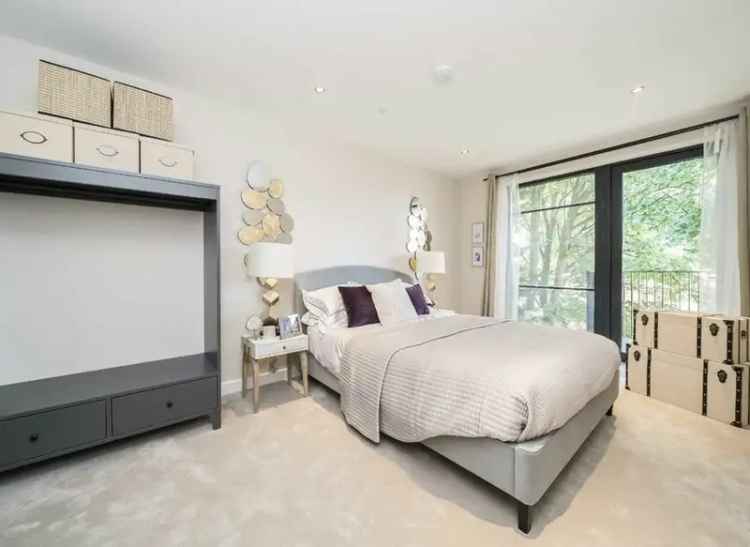 Two Bedroom Apartment Ealing W5 - Modern Design Private Terrace