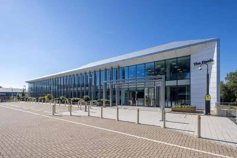28068 sq ft Grade A Office Kings Langley Canal Side