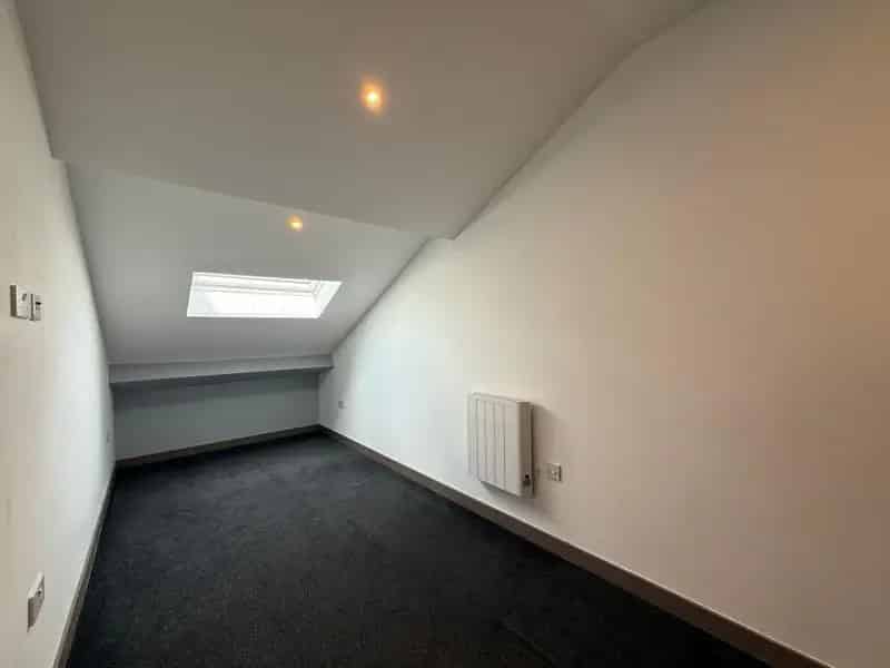 2 Bedroom Apartment Available Now