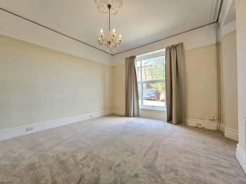 Flat For Rent , Old Mill Road, Torquay, England