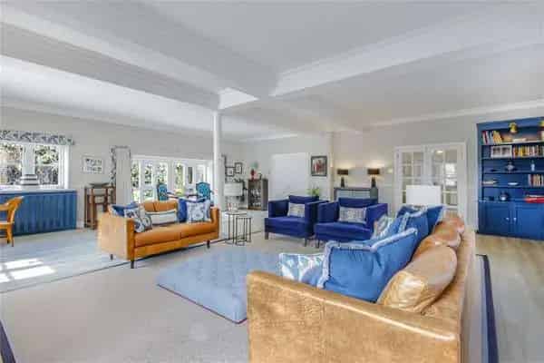 Eglington Barn Tonbridge Family Home with Country Views