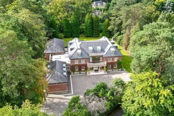 Woodlands Road West, Virginia Water, Surrey, GU25 4PL | Property for sale | Savills