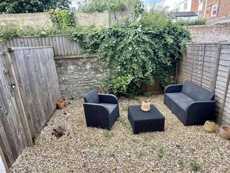1 Bed Flat for Sale in Ryde near Waterfront