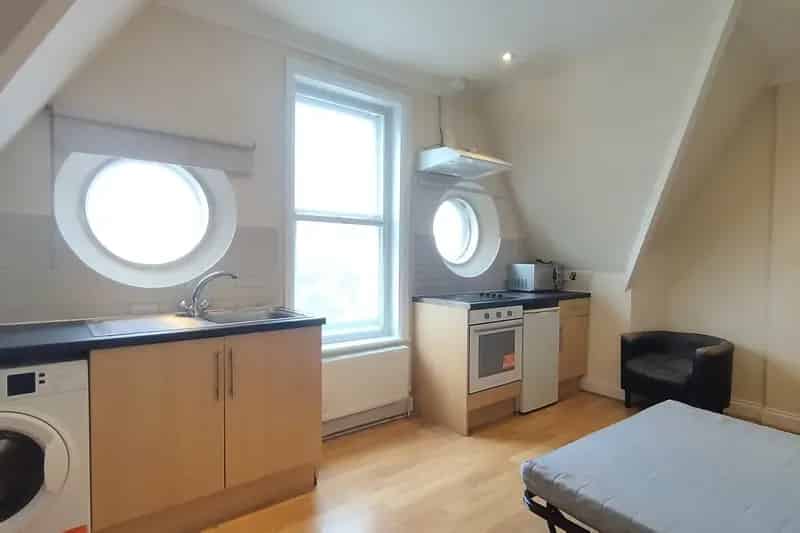 Flat For Rent , London, England