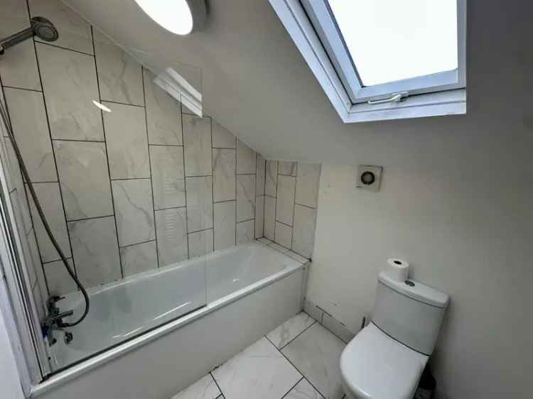 Newly Refurbished Studio Room All Bills Included