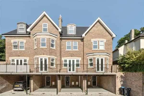 Bournemouth New Homes: Spacious Family Homes & Investment Opportunities