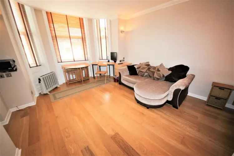 Furnished Studio Flat Near Bournemouth Beach