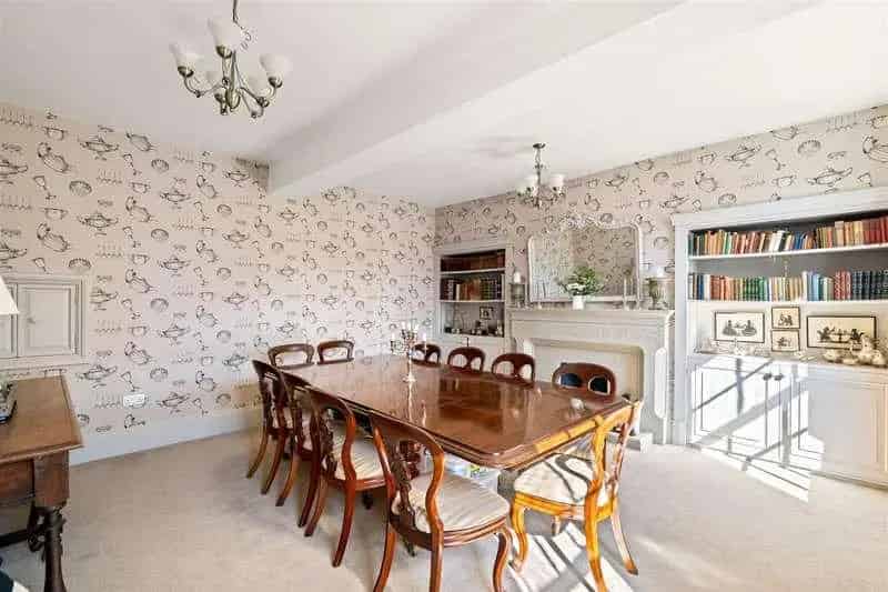 6 Bed Grade II Listed Georgian House for Sale