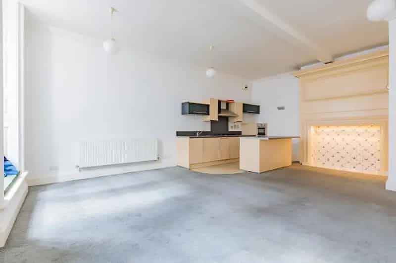 2 Bedroom City Apartment to Rent