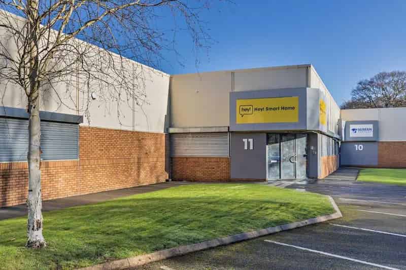 Industrial Unit To Let 2242 sq ft