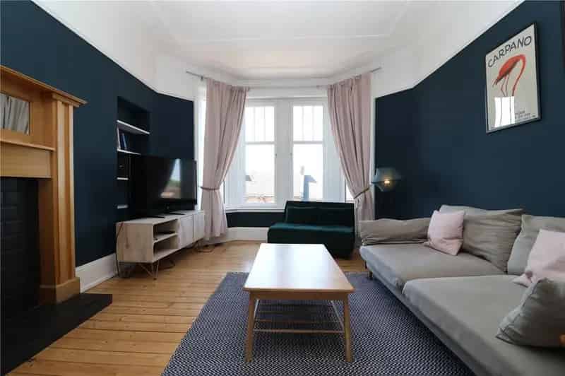 2 Bedroom Furnished Flat to Rent in Broomhill West End Glasgow