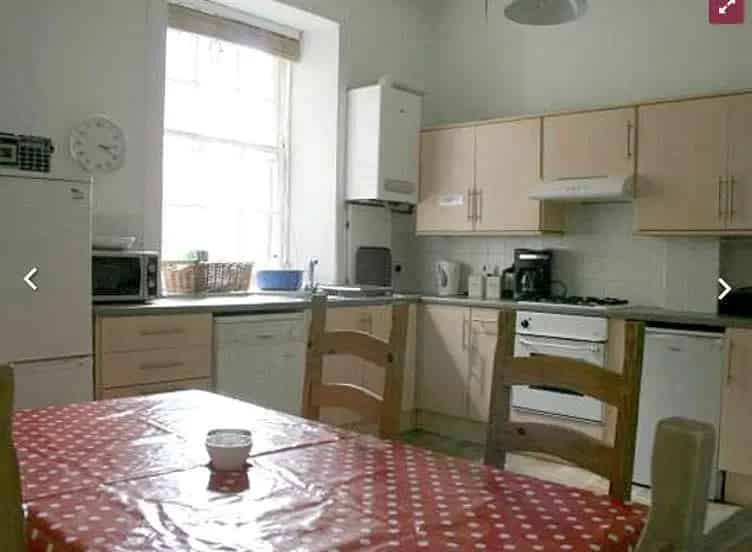 5 bedroom flat to rent