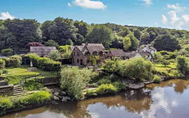 Riverfront Home with Stunning Views Family Holiday Let Potential