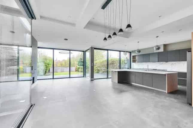 Edwardian House 3 Apartments 4215 sq ft London NW2