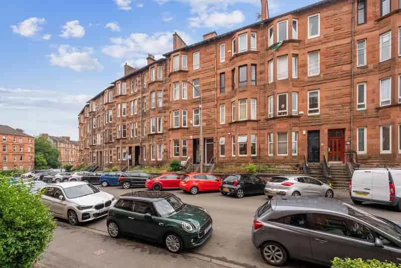 1 Bedroom Flat for Sale Shawlands
