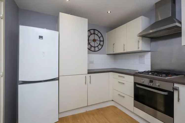 2 Bedroom Terraced House North Hailsham Modern Development Private Garden