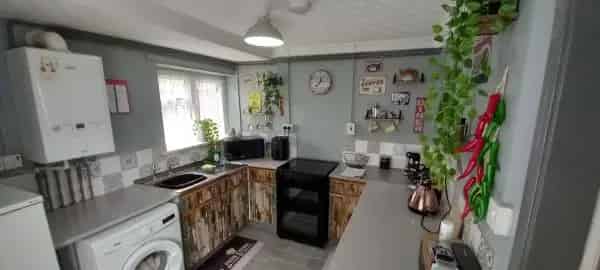 One Bed Downstairs Flat