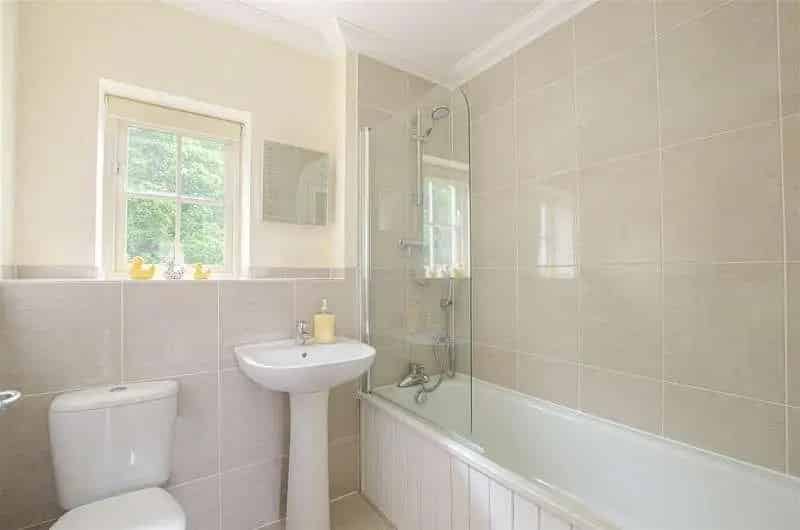 3 Bed House for Sale Little Plumstead