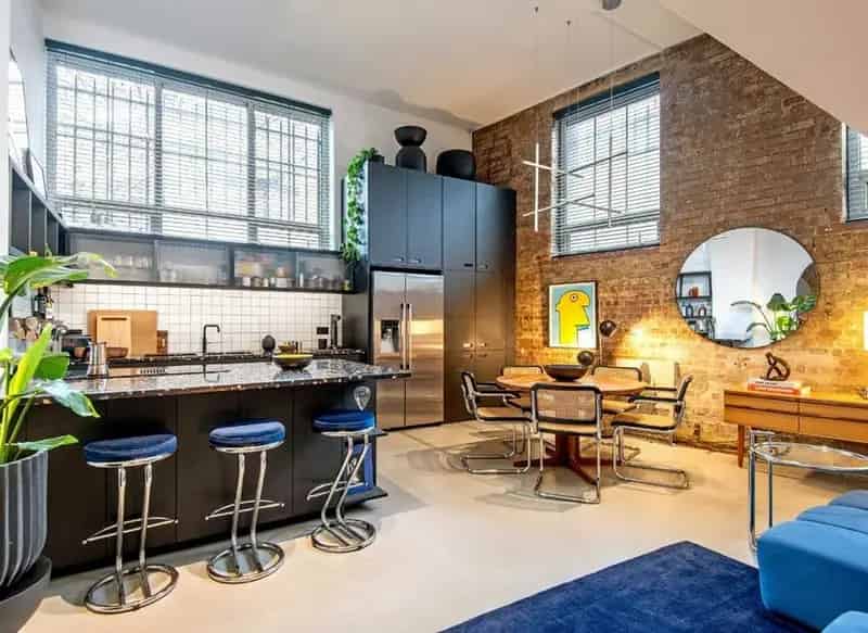 Stunning 2-Bed Split Level Flat Hackney