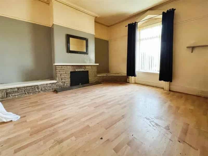 4 Bedroom Terraced House For Sale Superb Potential Investor Opportunity