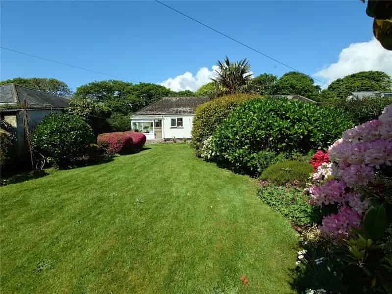 3 Bedroom Bungalow for Sale Near Loe Beach