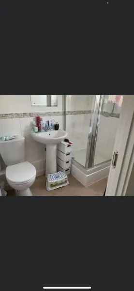 Flat For Rent in Fareham, England