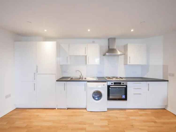 2 Bedroom Flat To Rent Available 01062025