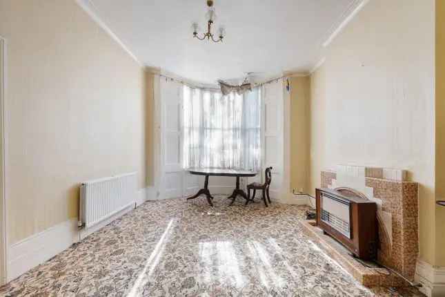 2100 sq ft Terraced House Stoke Newington - Full Modernisation Needed