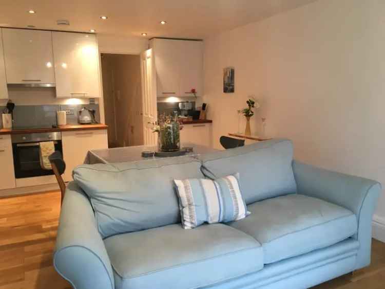 2 Bedroom Flat To Rent Available May 20 2025