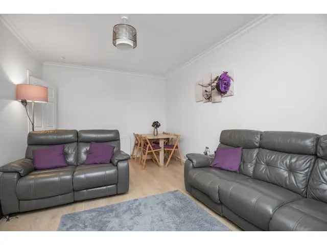 3 Bedroom Flat for Sale - Spacious Family Home