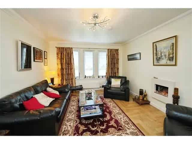 5 Bedroom Detached House For Sale Near Irvine
