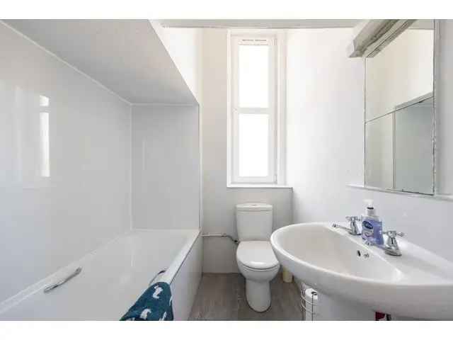 1 bedroom flat  for sale