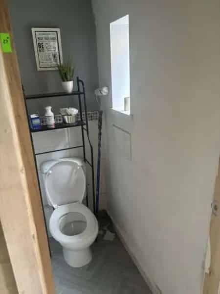 2 Bed House Near Trafford Centre Eccles Large Garden Driveway