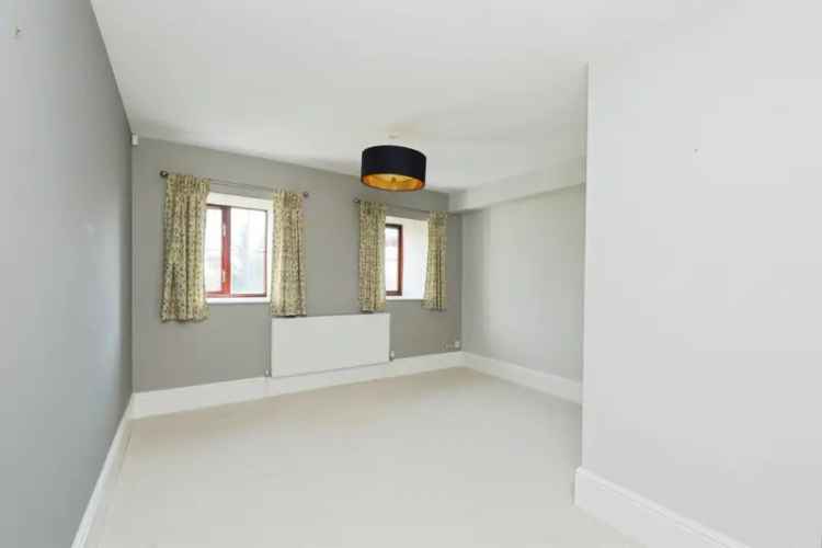 Spacious Barn Conversion in Rural Wilsic Near Tickhill