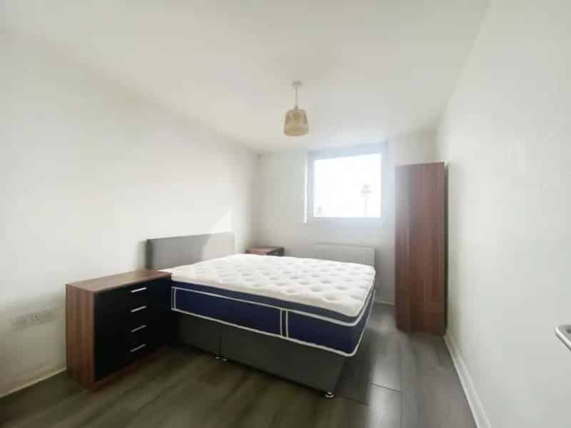 2 Bedroom Apartment For Sale Fantastic City Views