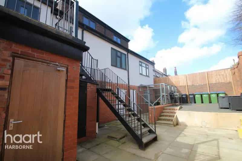 2 Bedroom Apartment to Rent Hagley Road West