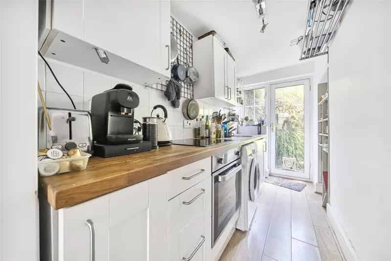 3 bedroom flat/apartment for sale