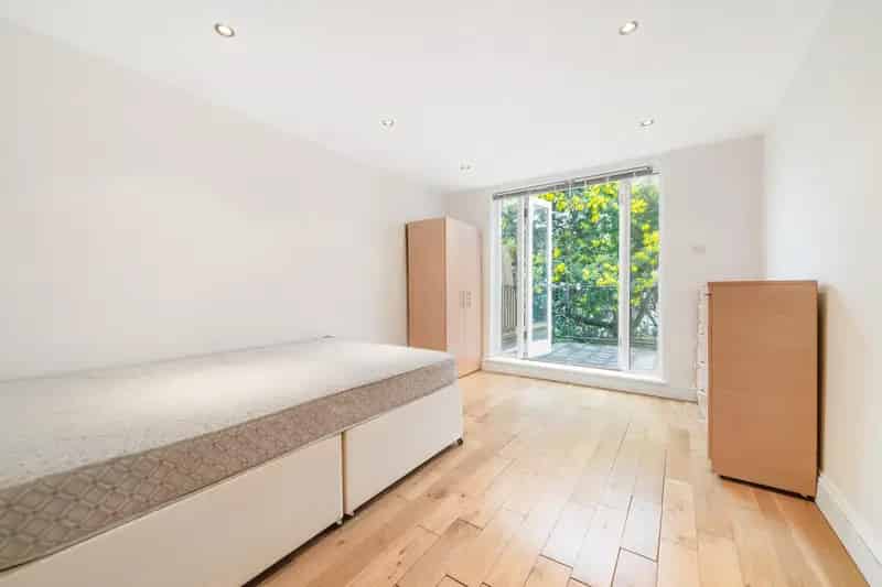 2 Bedroom Flat House to Rent Brixton Herne Hill