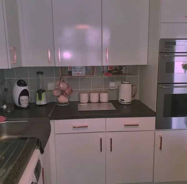 Large One Bed Ground Floor Flat Private Parking Quiet Area