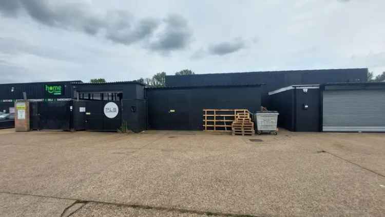 Industrial Warehouse For Sale in Essex