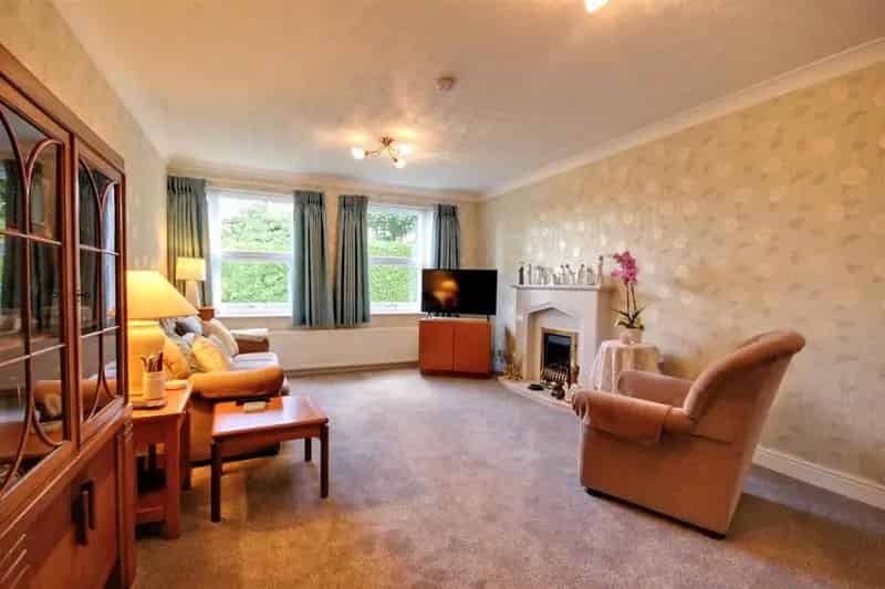 2 Bedroom Apartment for Sale
