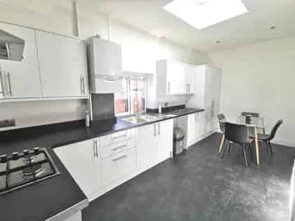 Furnished Double Room with Ensuite Manchester All Bills Included