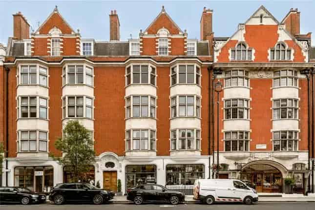 Spacious 3-Bedroom Flat in Marylebone near Regent's Park