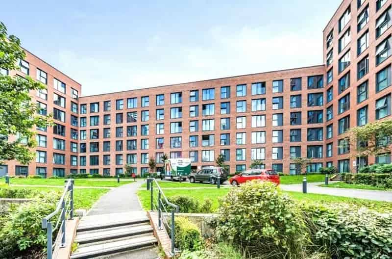 2 Bedroom Luxury Apartment Birmingham City Centre