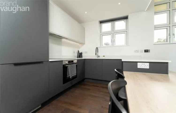1 Bedroom Student Flat No Deposit Option Available