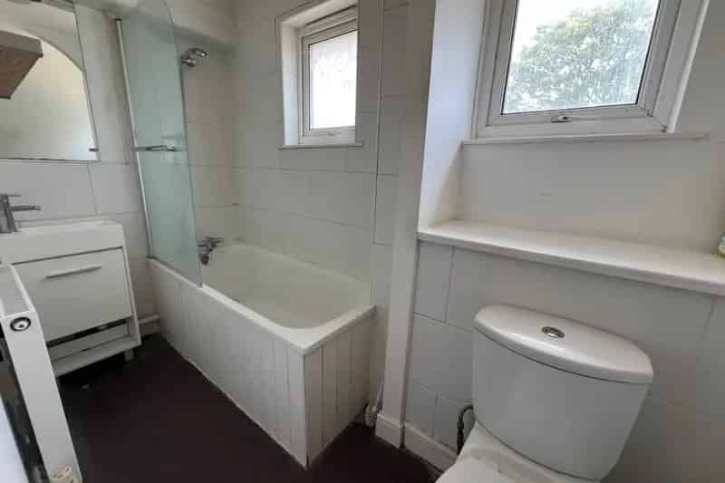 Studio Apartment with Private Garden - All Bills Included