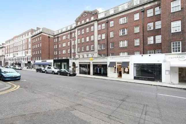 Flat to rent in Pelham Court, 145 Fulham Road, London SW3