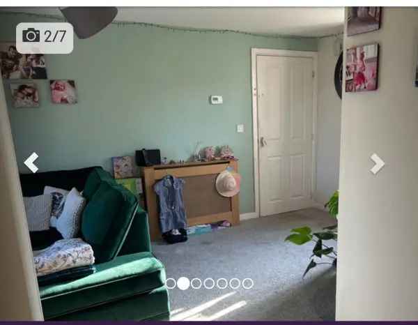 Flat For Rent in Wealden, England